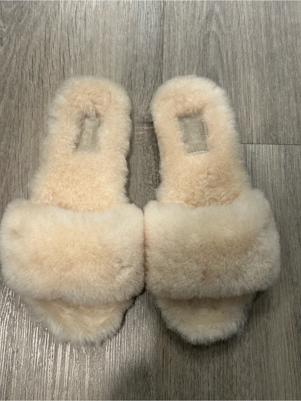 Ugg Plush Shearling Slide Slippers - Cream size US 7